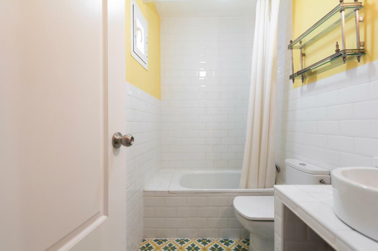 For You Rentals Universidad Apartment Temporal Est8 Madrid Luaran gambar
